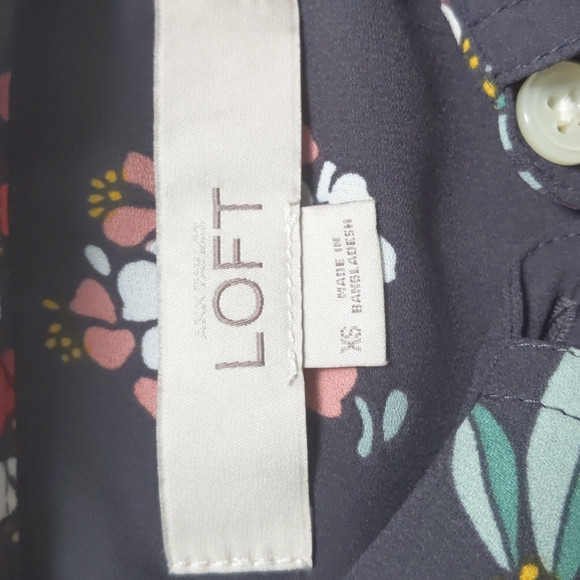 Loft Hydrangea Utility Shirt, XD - Picture 2 of 7